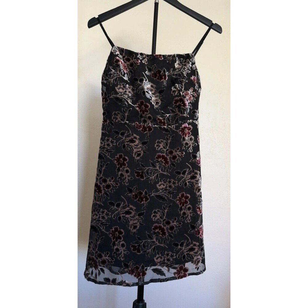Lush Women's Lady in Love Burnout Velvet Mini Slip Dress S HOCO Winter Formal